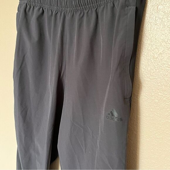 Adidas Aeroready Dark Gray 3 Stripe Tapered Sweat Track Pants Size Medium - Picture 4 of 14